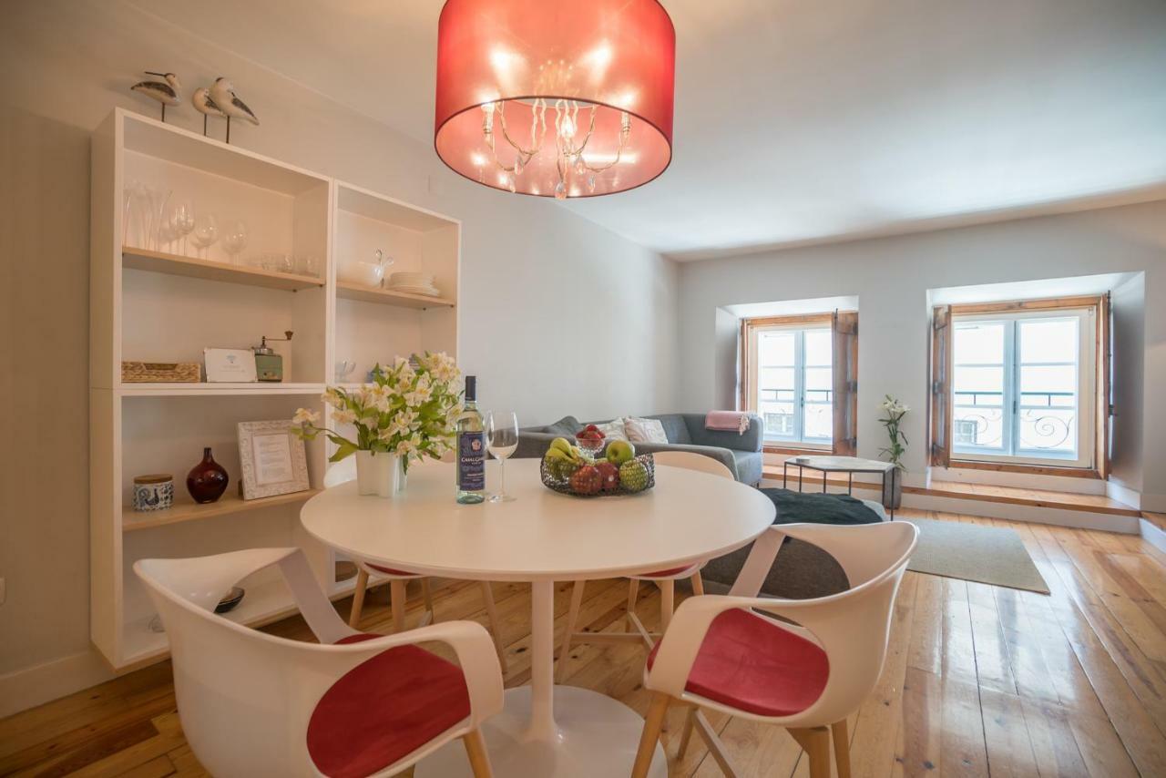 Elegant And Cozy Apartment Lisbon Bagian luar foto
